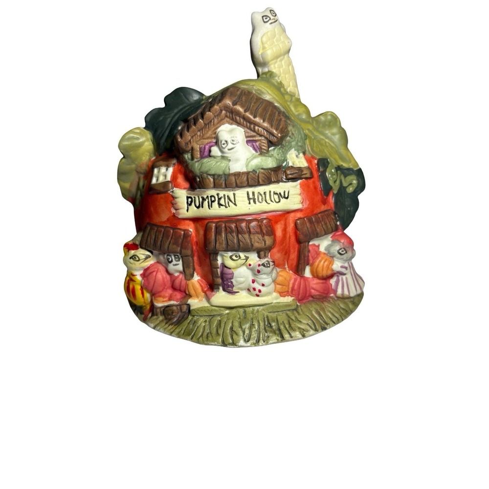 Vintage 90's Halloween Pumpkin Hollow Mouse Cottage Ceramic Village Decor